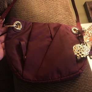 Vince Camuto purse